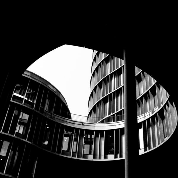 Axel Tower noir et blanc