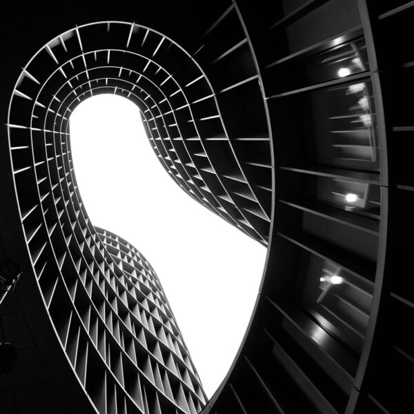 The Key noir et blanc
